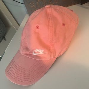Women’s Nike Hat